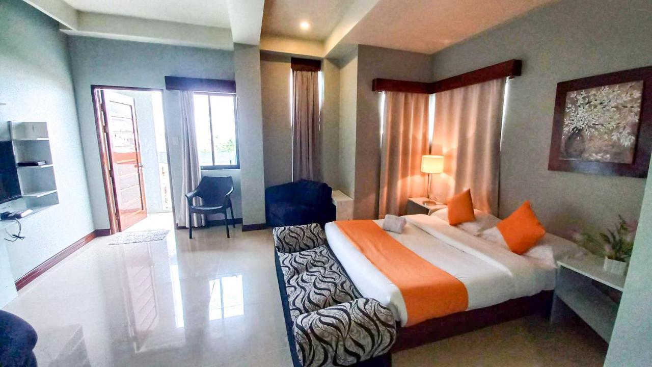 Pacific Waves Inn Baler Luaran gambar